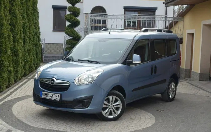 samochody osobowe Opel Combo cena 26900 przebieg: 259000, rok produkcji 2011 z Głogów Małopolski